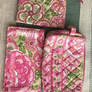 Vera Bradley set